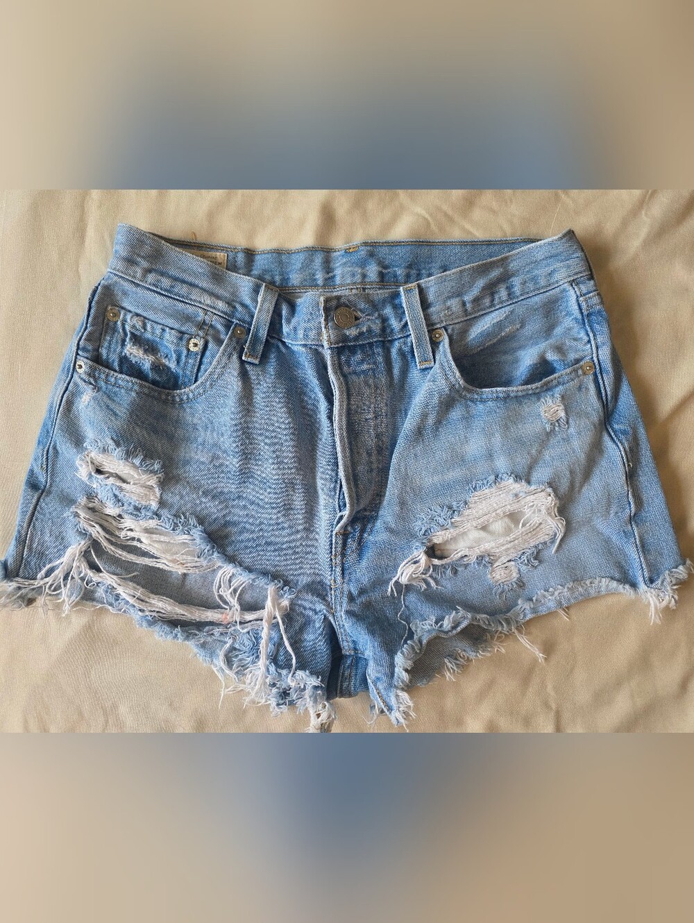 Levi's 501 High-Rise Distressed Denim Shorts - Light Blue